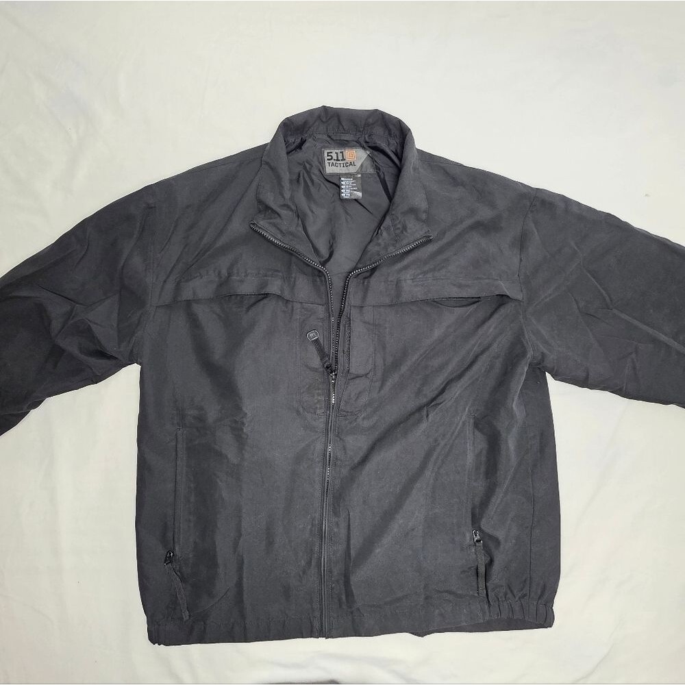 5.11 Tactical Men's Response Jacket Size M Black Lightweight Rain Work Wear